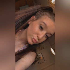 Meet your Posher, Noelle